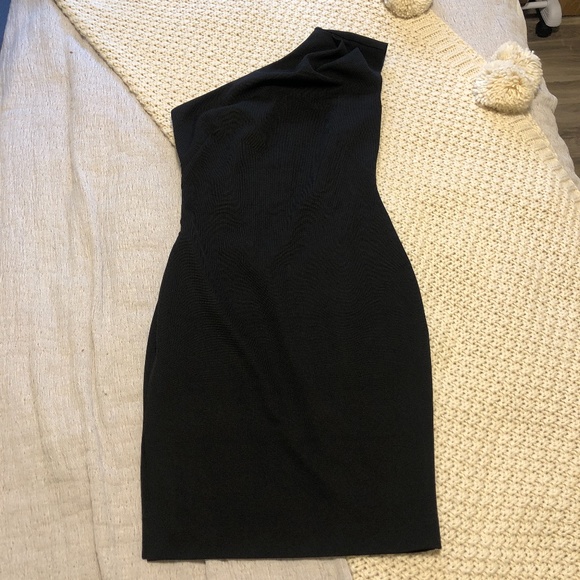 Black RW&CO Dress - Picture 1 of 2